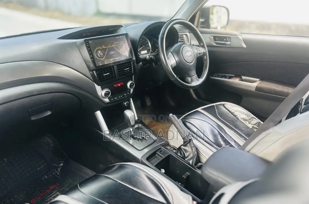 Subaru Forester 2011 Black