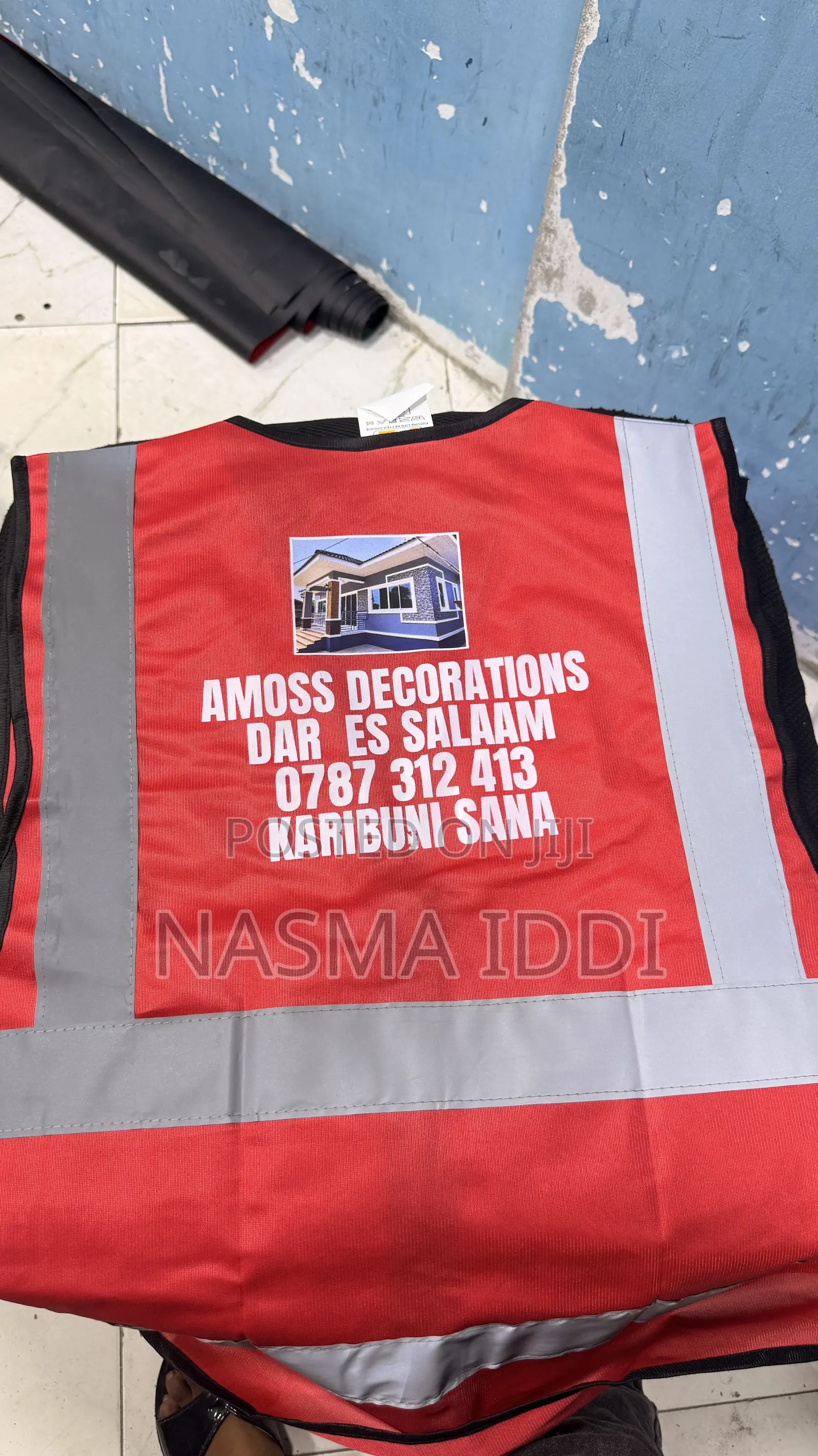 Branded Reflector
