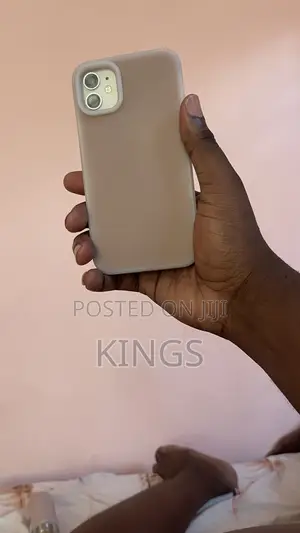 Apple iPhone 11 128 GB White