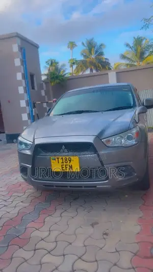 Mitsubishi RVR 2.0 2012 Gray