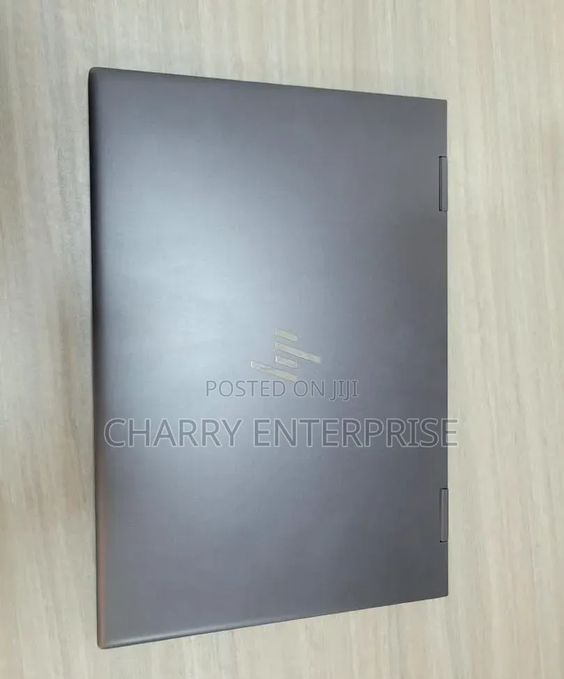 Laptop HP Envy x360 8GB AMD Ryzen 5 SSD 512GB