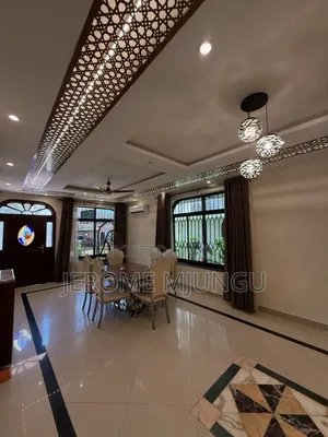 Furnished 4bdrm Villa in Ada Estate for rent