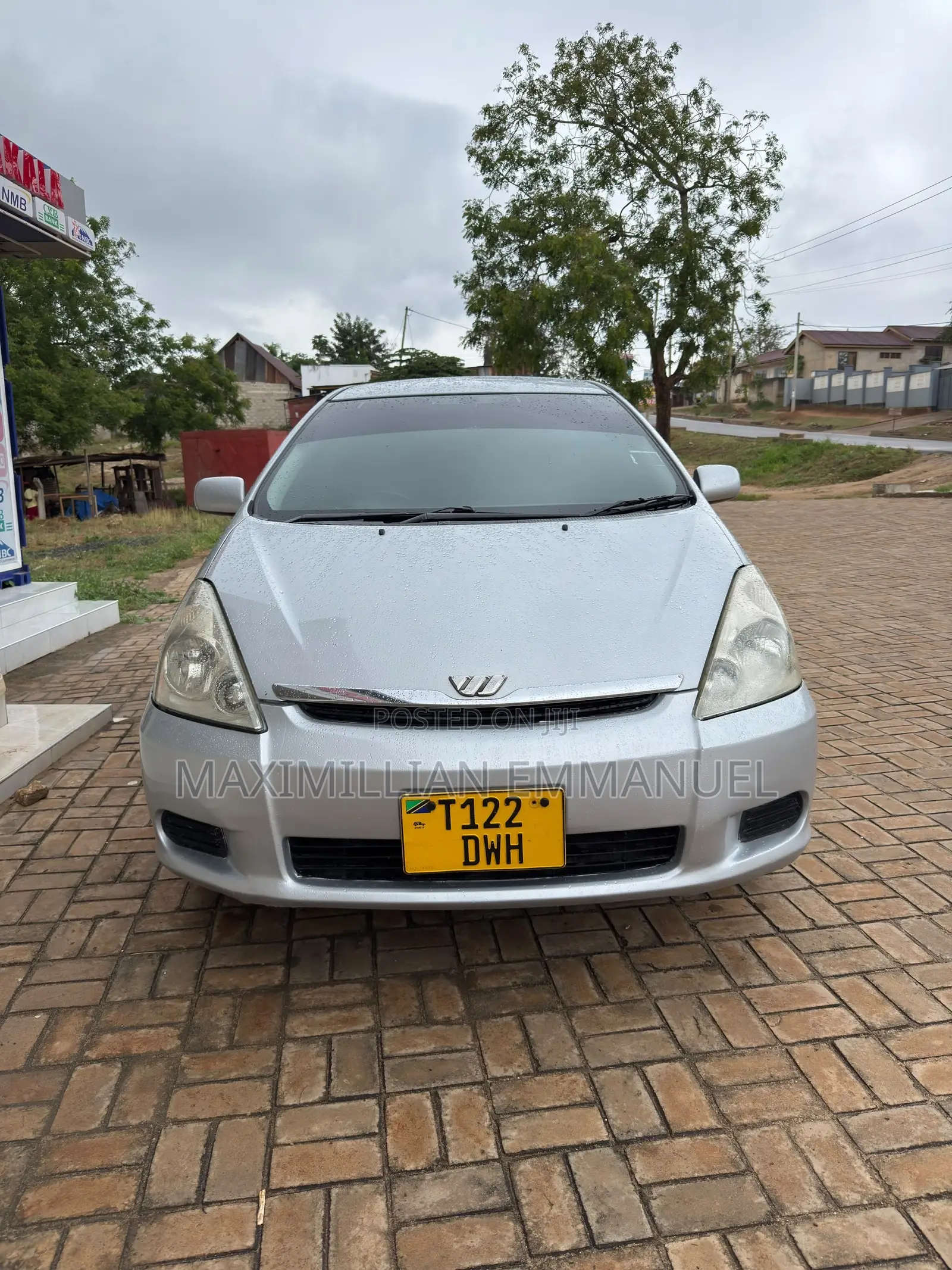 Toyota Wish 2013 Silver