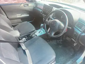 Subaru Forester 2010 Silver