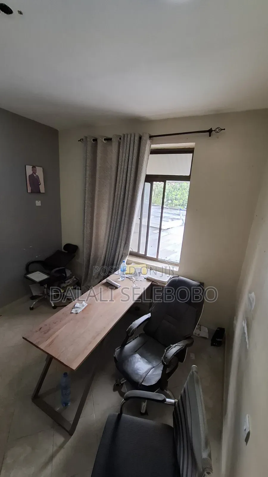 Privatte Office at Survey Mliman Cty Area
