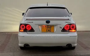 Toyota Crown 2007 White