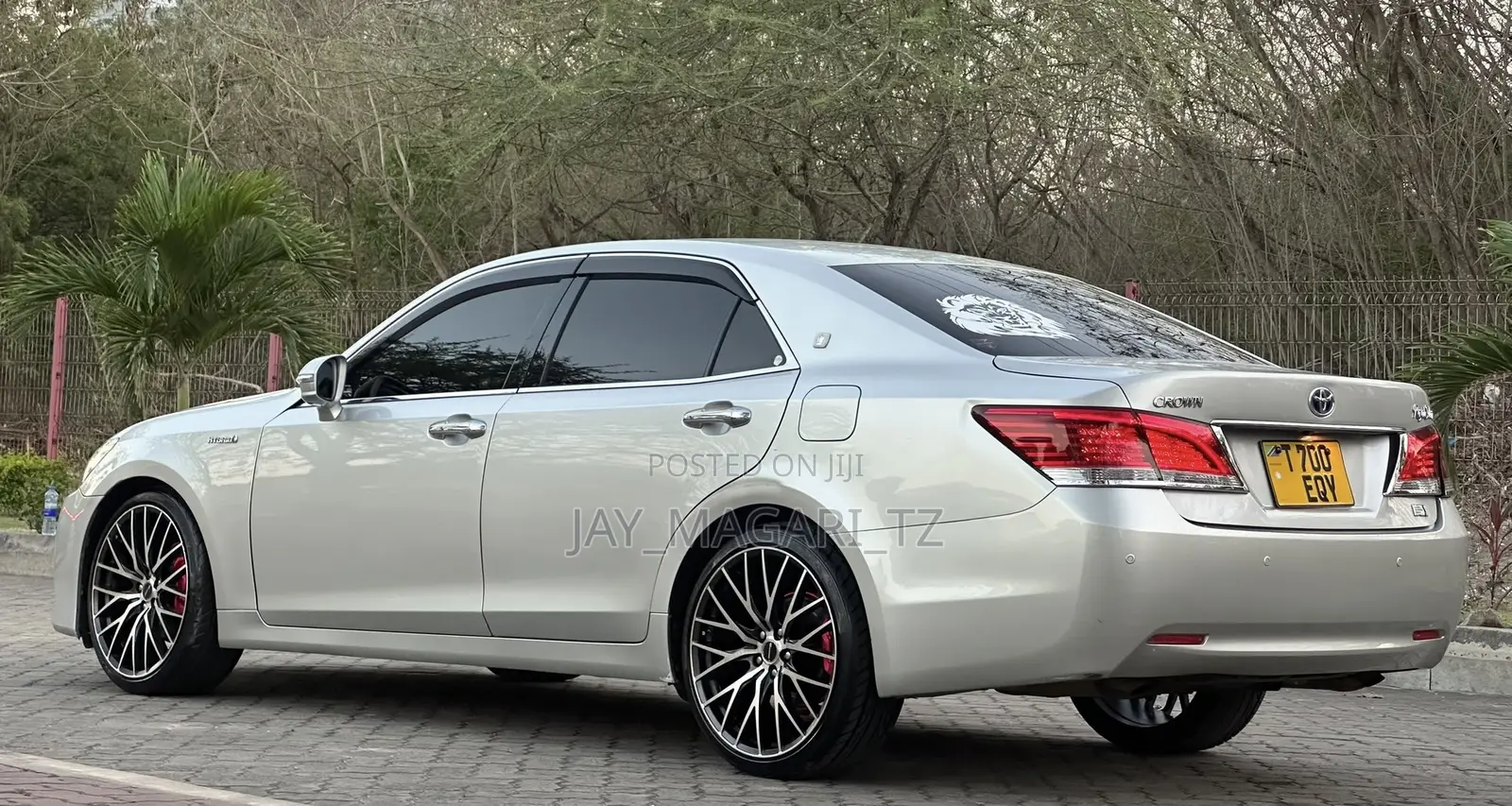 Toyota Crown 2013 Silver