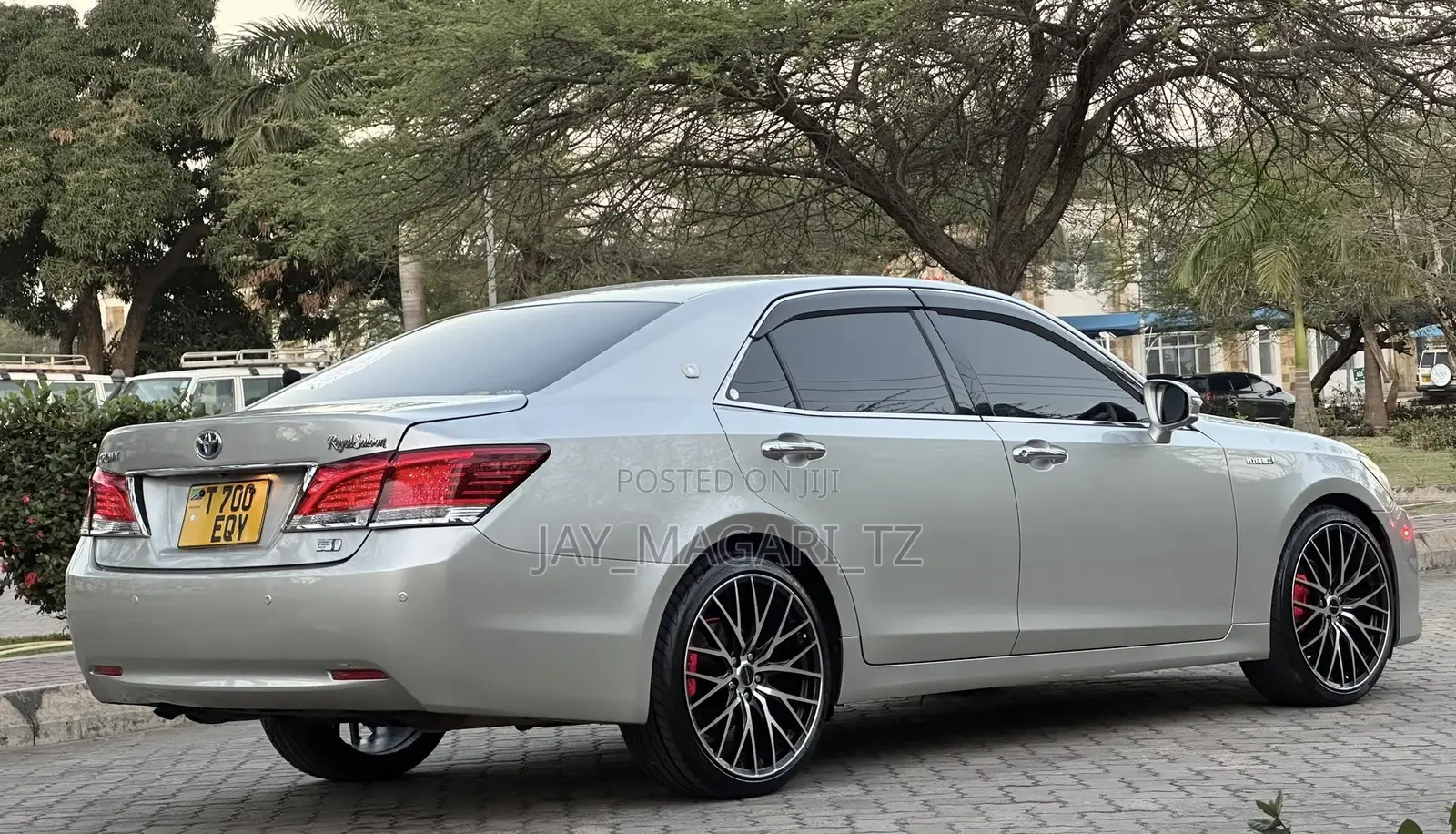 Toyota Crown 2013 Silver