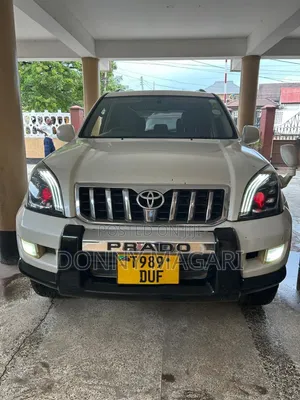 Toyota Land Cruiser Prado 2006 White