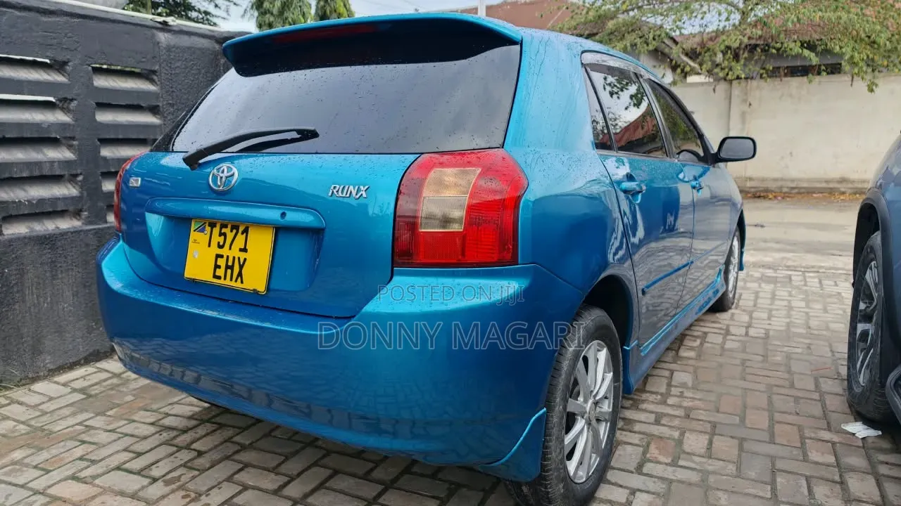 Toyota Corolla RunX 2007 Blue
