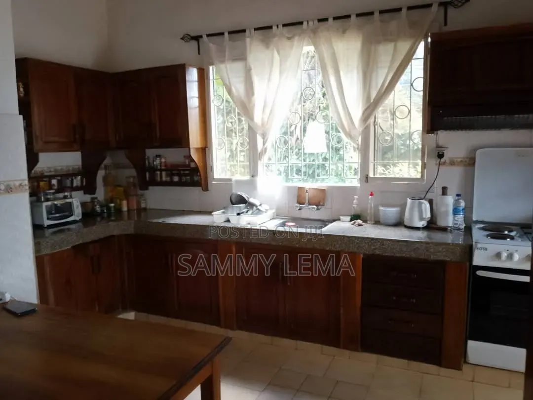 Furnished 3bdrm House in Sammy Said, Njiro for rent