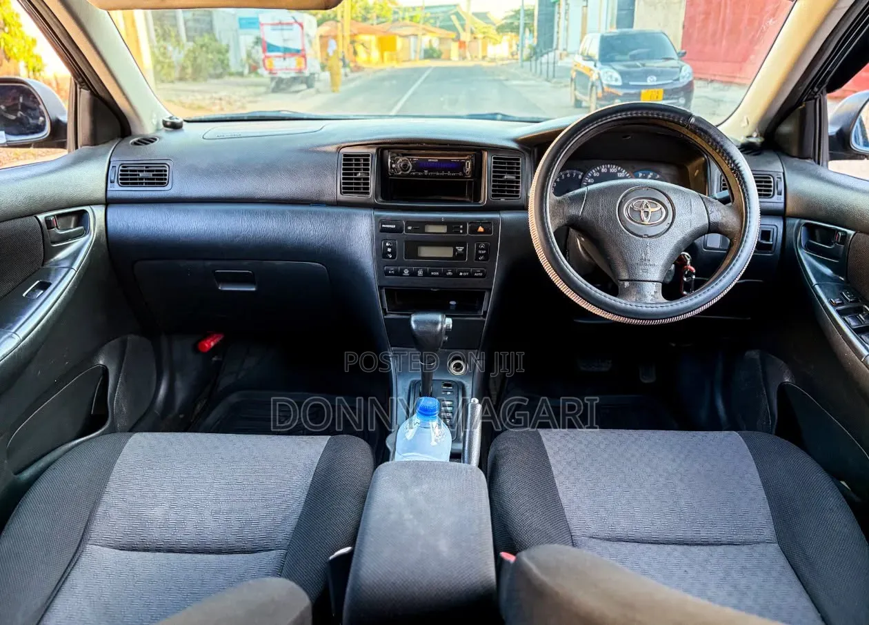 Toyota Corolla RunX 2002 Black