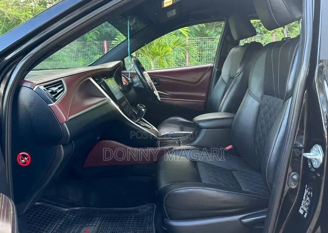 Toyota Harrier 2015 Black