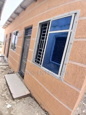 Furnished 5bdrm Apartment in Allen Estate, Maili Mmoja for sale