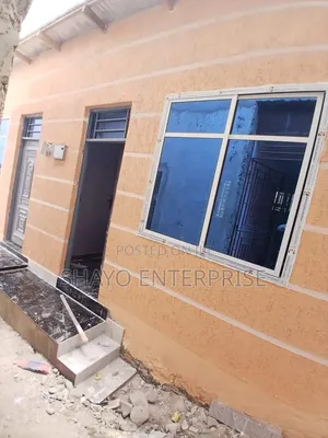 Furnished 5bdrm Apartment in Allen Estate, Maili Mmoja for sale