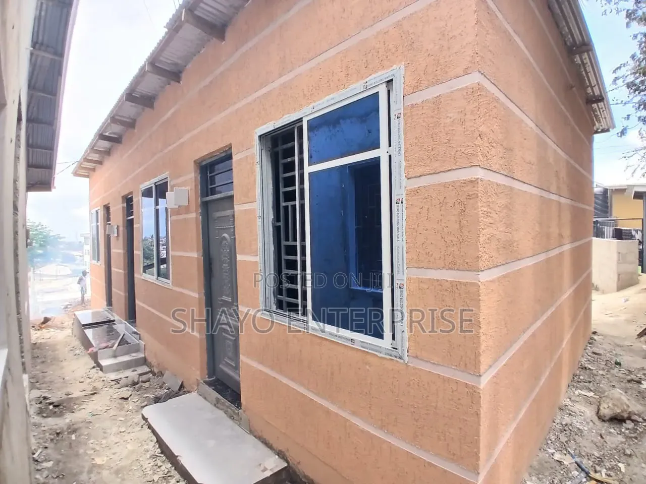 Furnished 5bdrm Apartment in Allen Estate, Maili Mmoja for sale