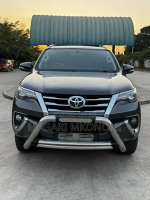 Toyota Fortuner 2.8 D AWD 2017 Gray