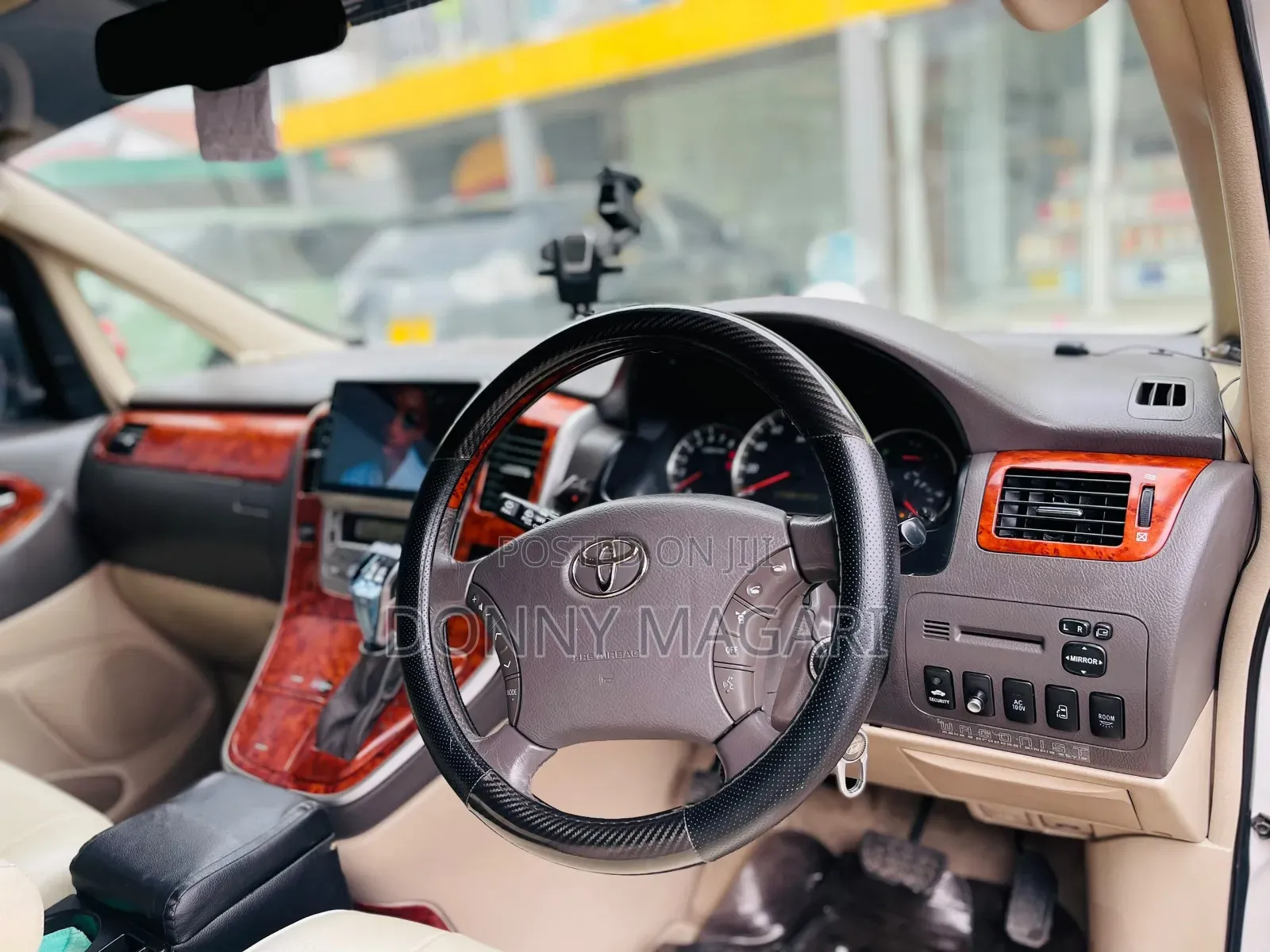 Toyota Alphard 2005 White