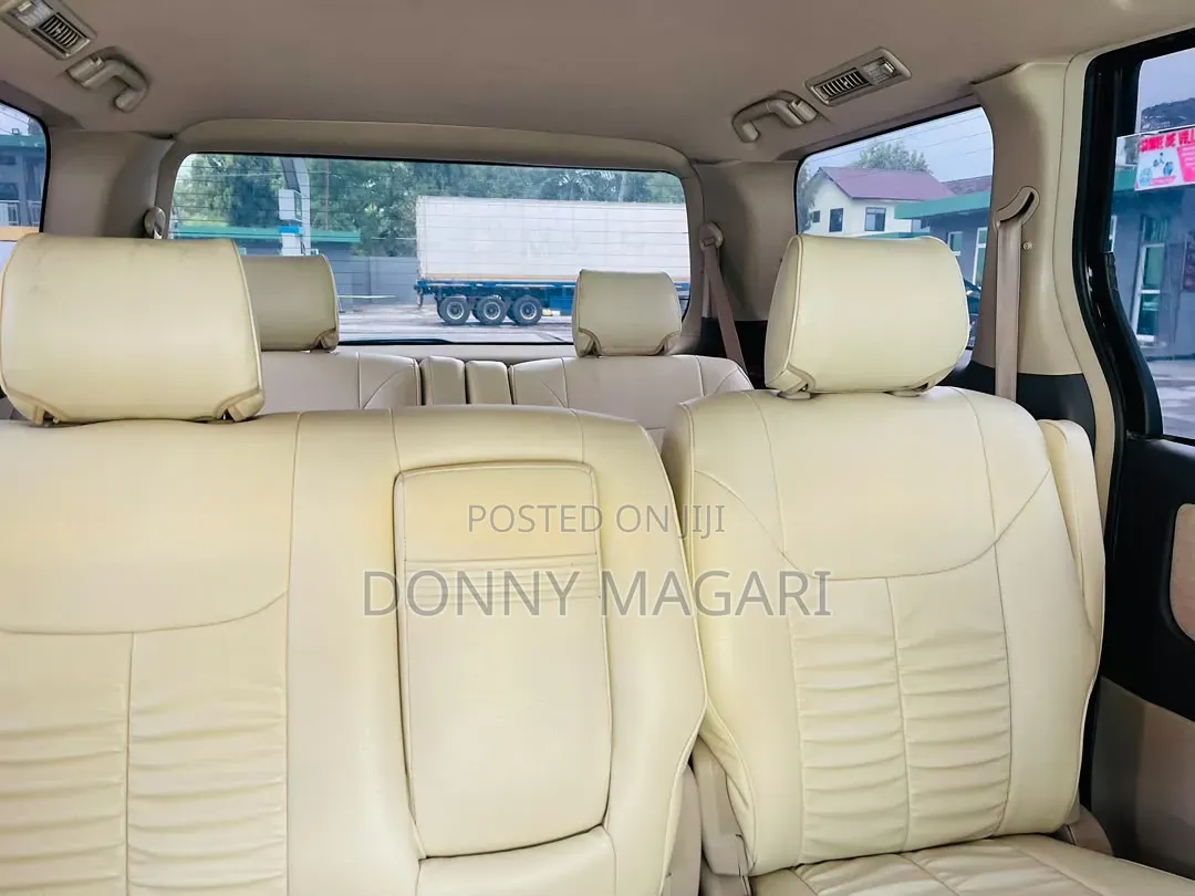 Toyota Alphard 2005 White