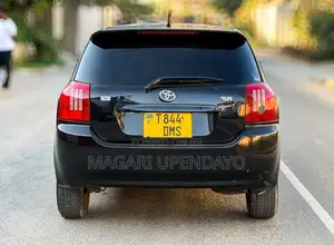 Toyota Corolla RunX 2002 Black