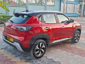 New Nissan Magnite 1.0 Petrol FWD 2025 Maroon