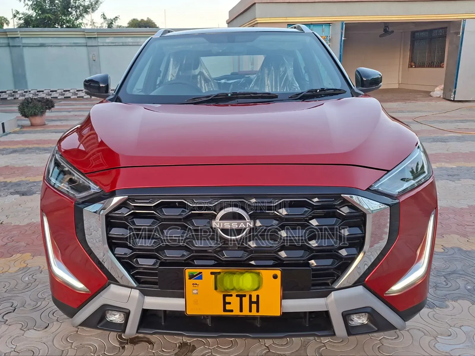 New Nissan Magnite 1.0 Petrol FWD 2025 Maroon