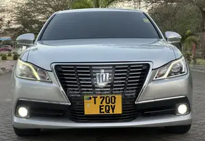 Toyota Crown 2013 Silver