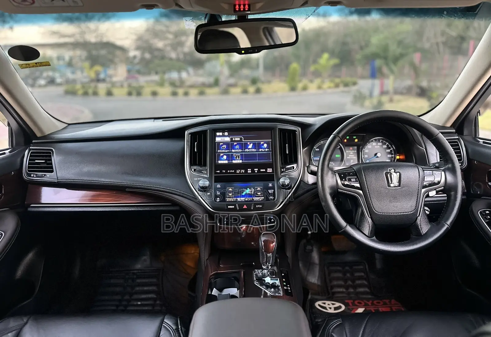 Toyota Crown 2013 Silver