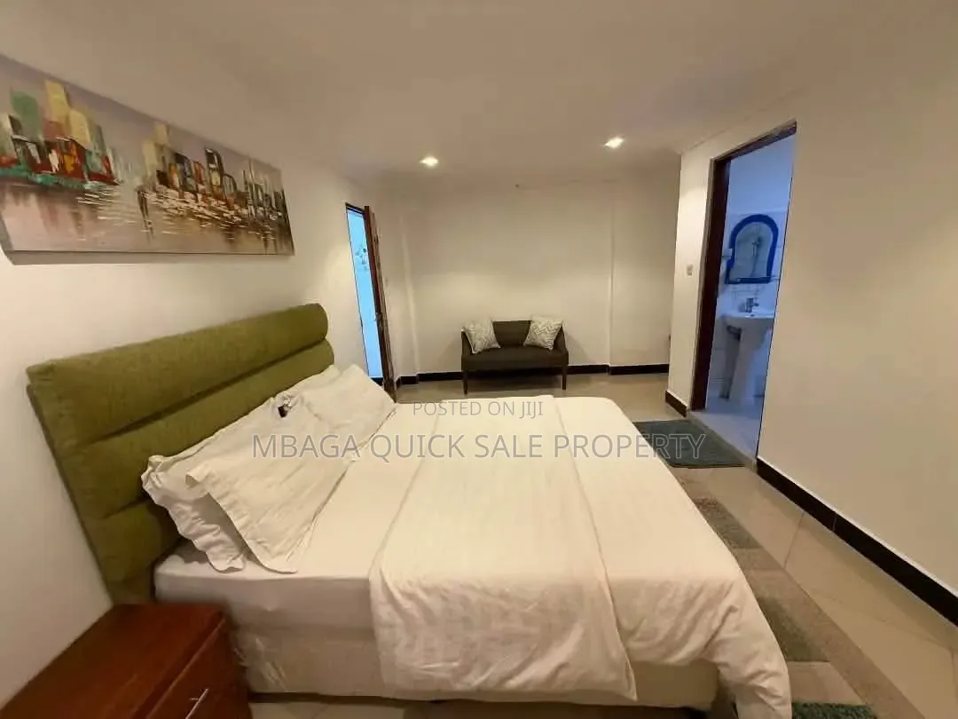 Furnished 2bdrm Apartment in Oyster Bay for rent