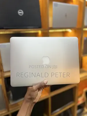 Laptop Apple MacBook Pro 2015 8GB Intel Core I5 SSD 256GB