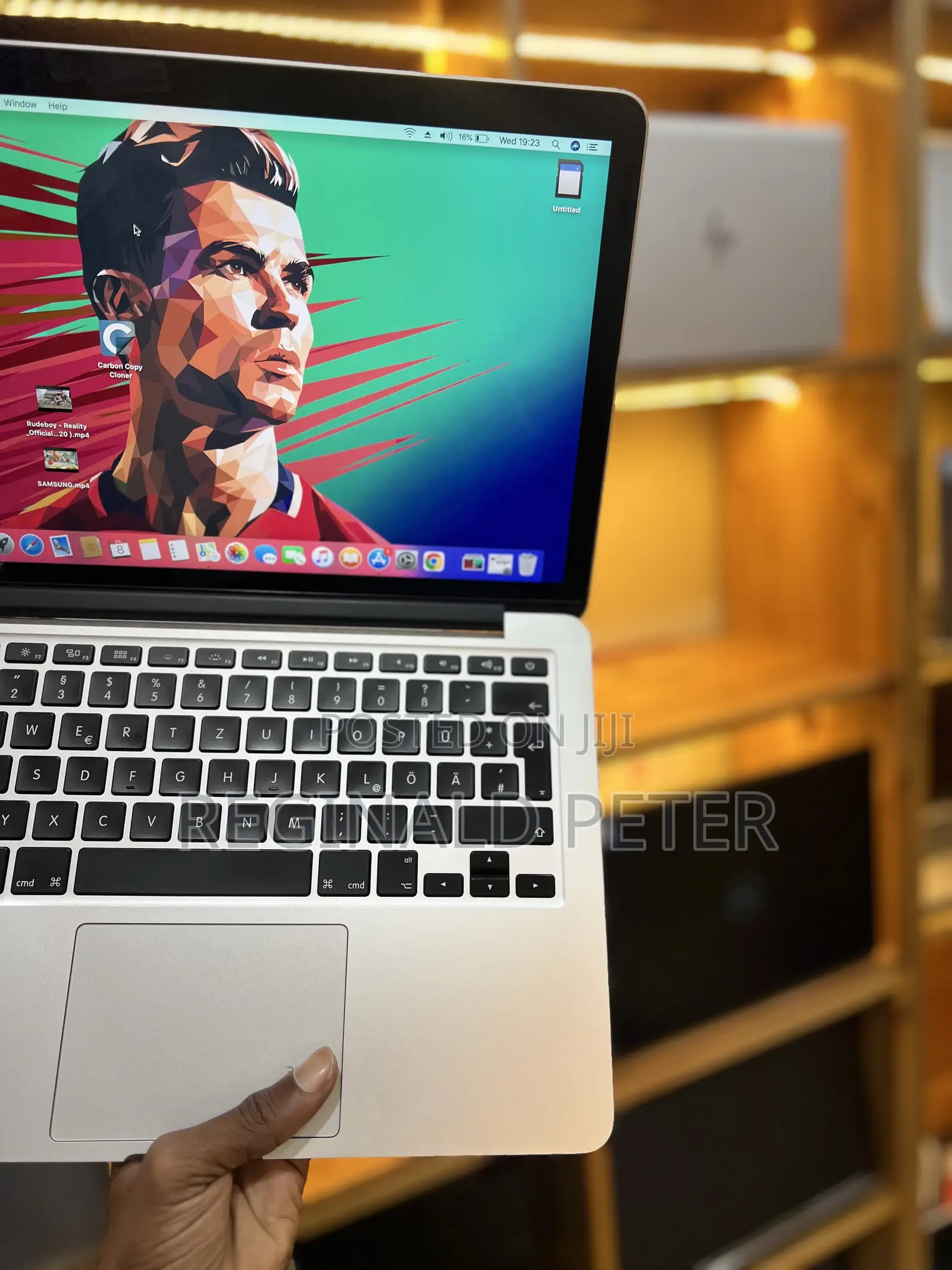 Laptop Apple MacBook Pro 2015 8GB Intel Core i5 SSD 256GB