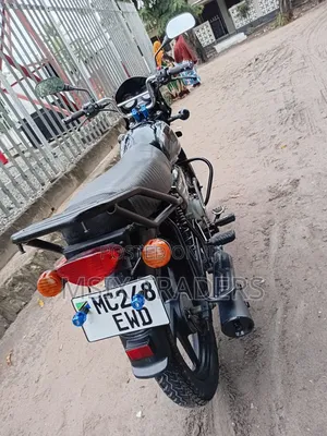 Bajaj Boxer 125 2025 Black