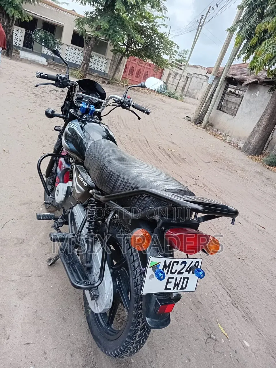 Bajaj Boxer 125 2025 Black