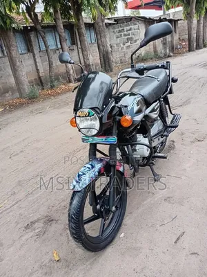Bajaj Boxer 125 2025 Black