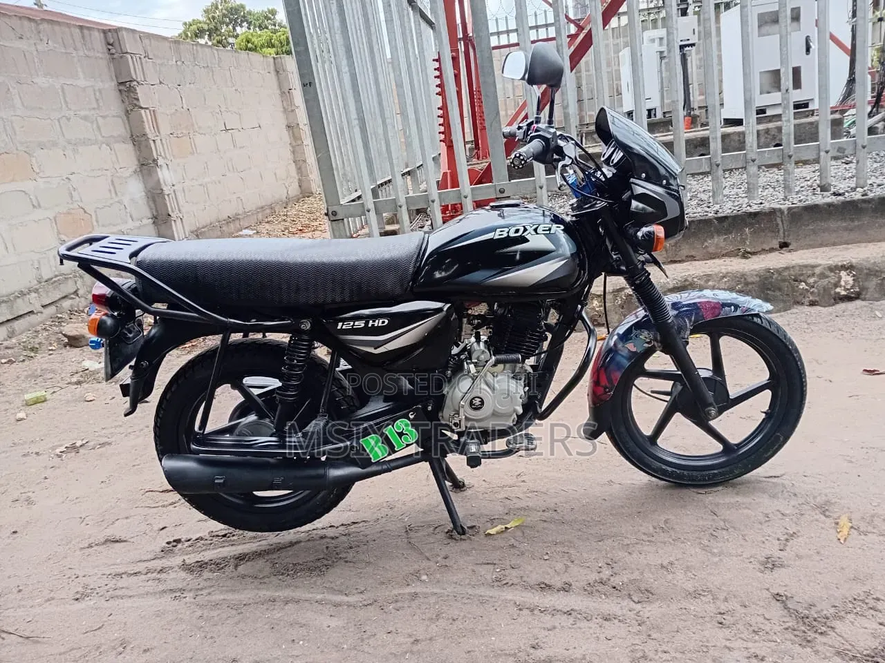 Bajaj Boxer 125 2025 Black
