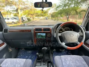 Toyota Land Cruiser Prado 2002 Silver