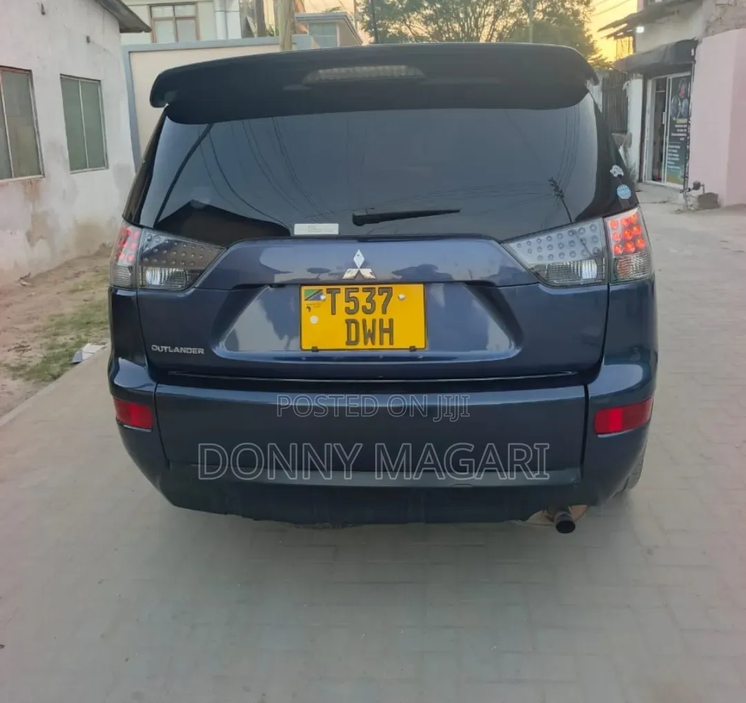 Mitsubishi Outlander 2006 Gray
