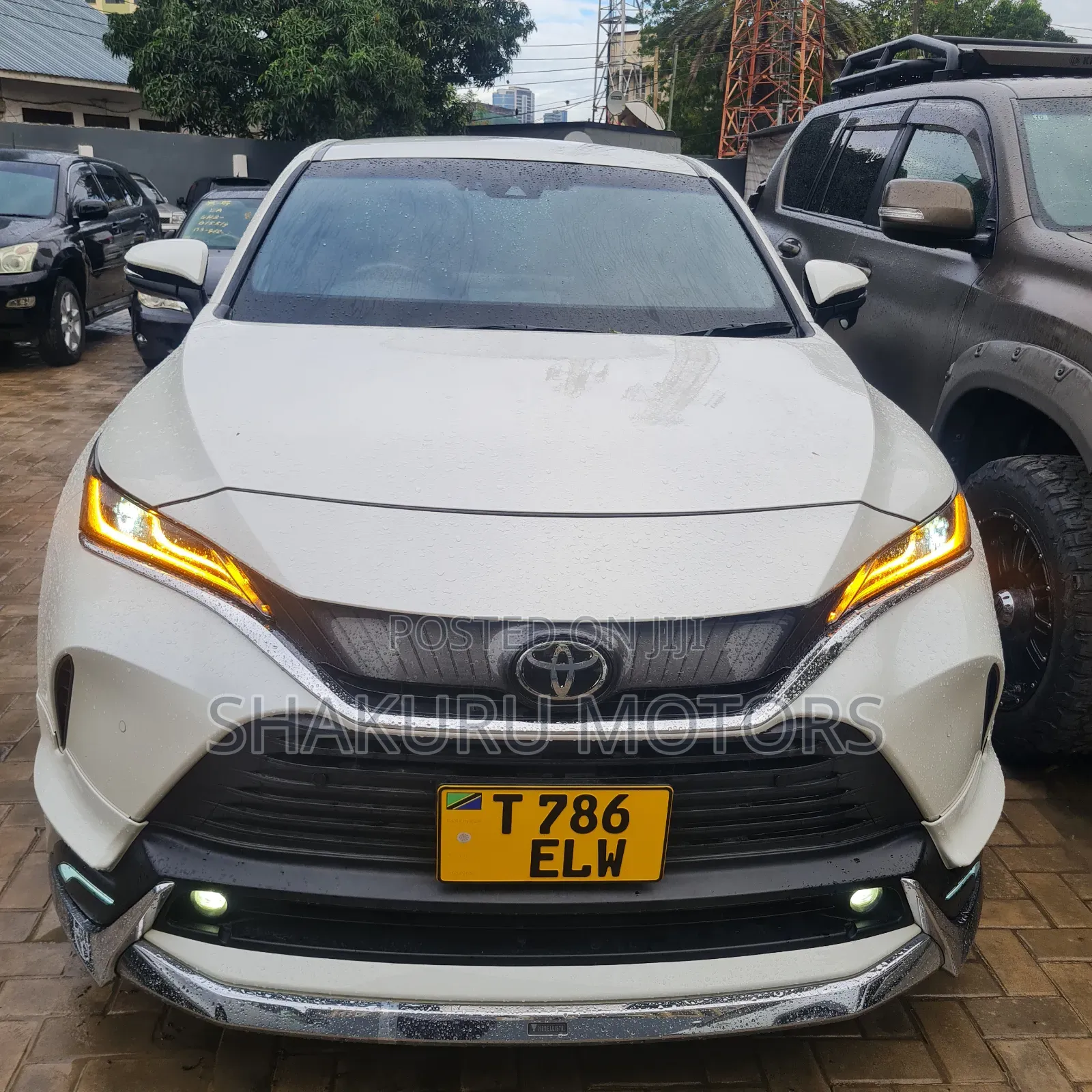 Toyota Harrier 2020 White