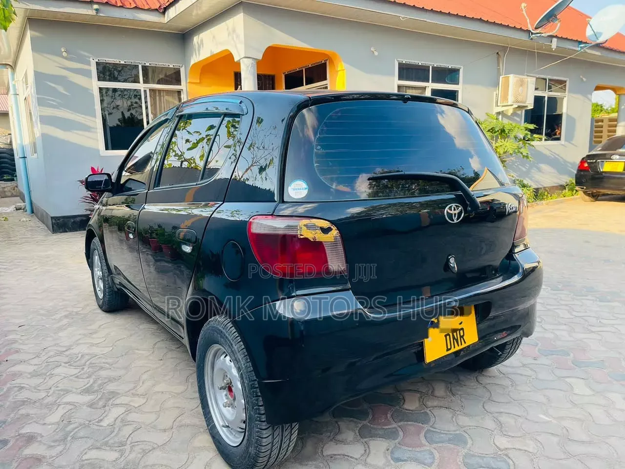 Toyota Vitz 2006 Black