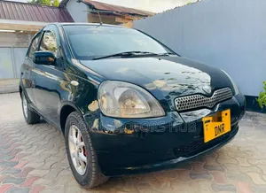 Toyota Vitz 2006 Black