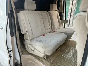 Toyota Alphard 2005 White
