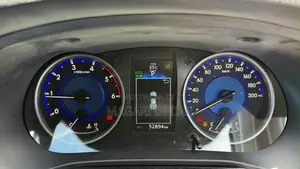 Toyota Hilux 2018 Silver