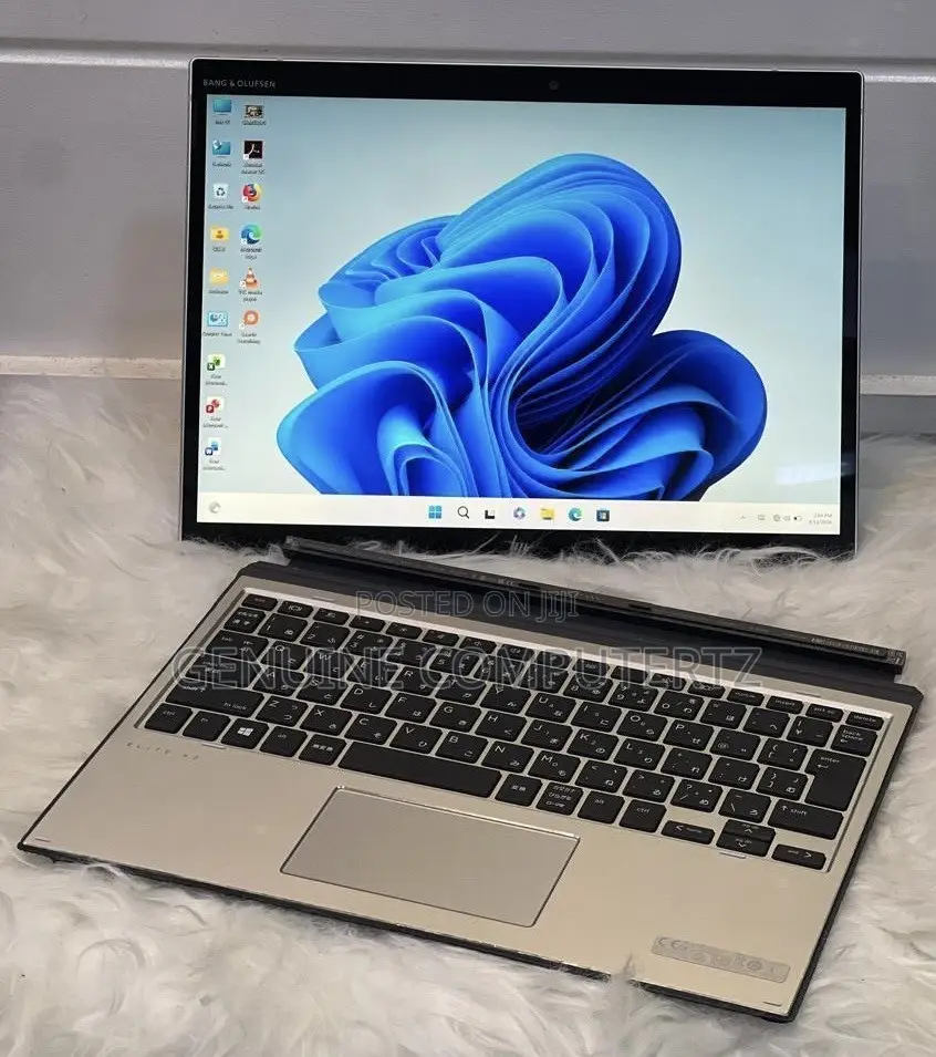 Laptop HP Elite X2 G8 8GB Intel Core i5 SSD 256GB