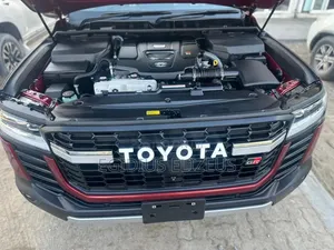 Toyota Land Cruiser 2024 Maroon