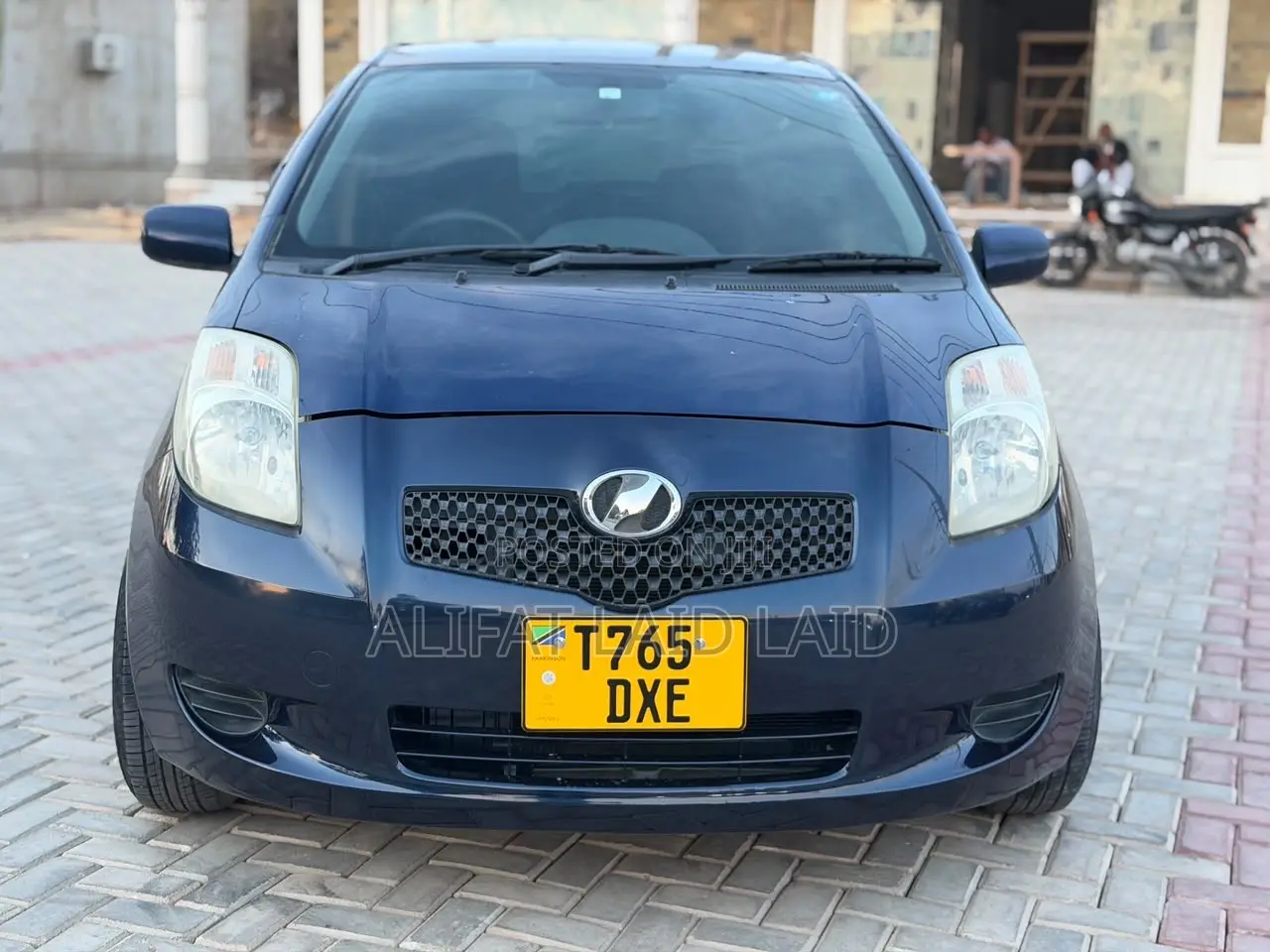 Toyota Vitz 2009 Blue