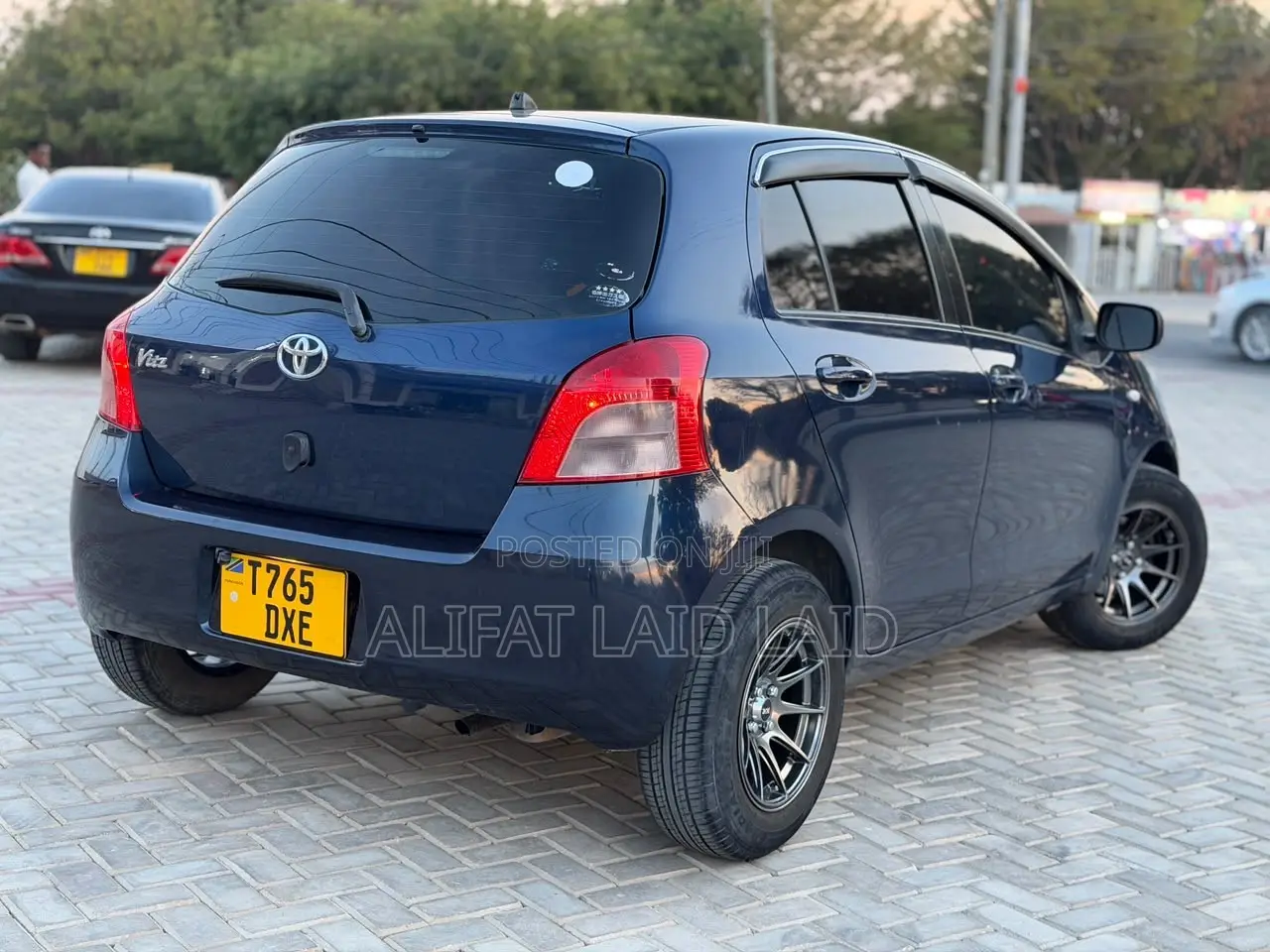 Toyota Vitz 2009 Blue