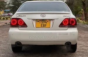 Toyota Crown 2007 White