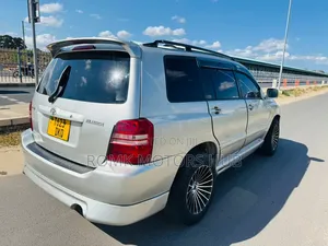 Toyota Kluger 2006 Silver