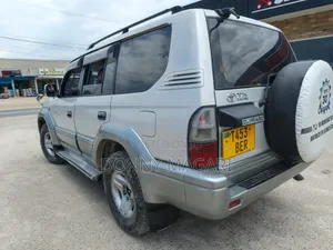 Toyota Land Cruiser Prado 2001 Silver