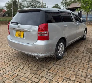 Toyota Wish 2007 Silver